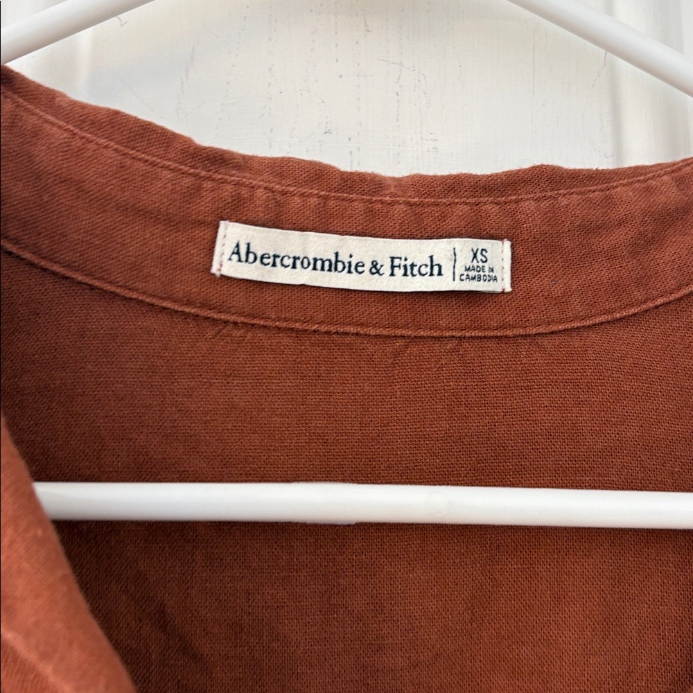 Abercrombie & Fitch Oversized Pocket Front Linen Button Down Short Sleeve Rust - Picture 2 of 4